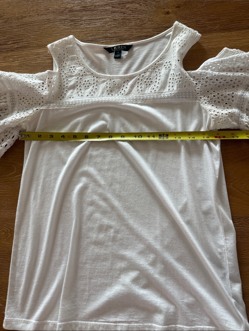 Ralph Lauren Cream Lace Yoke Cold-Shoulder Top - Spring Size XS Cotton - Picture 10 of 11